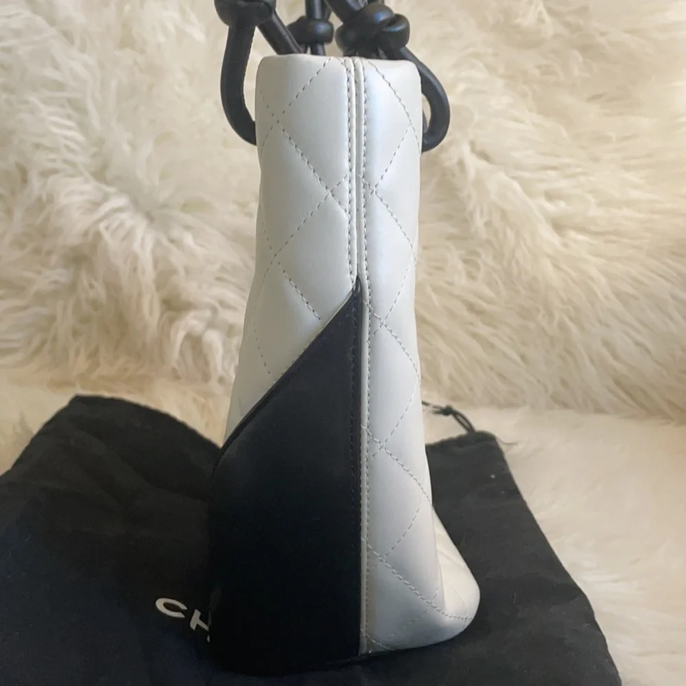 Chanel Ligne Cambon Tote - Picture 4 of 17